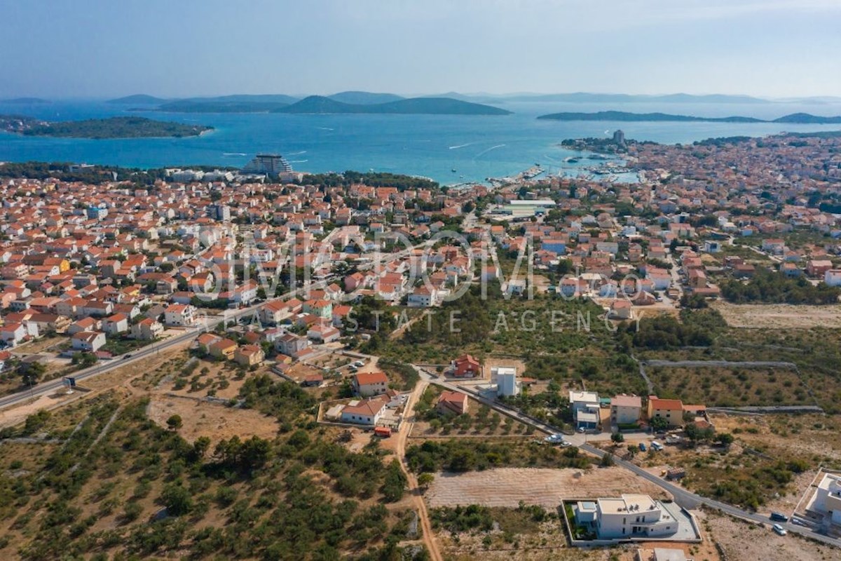 Penthouse v novogradnji na vrhunski lokaciji, Vodice