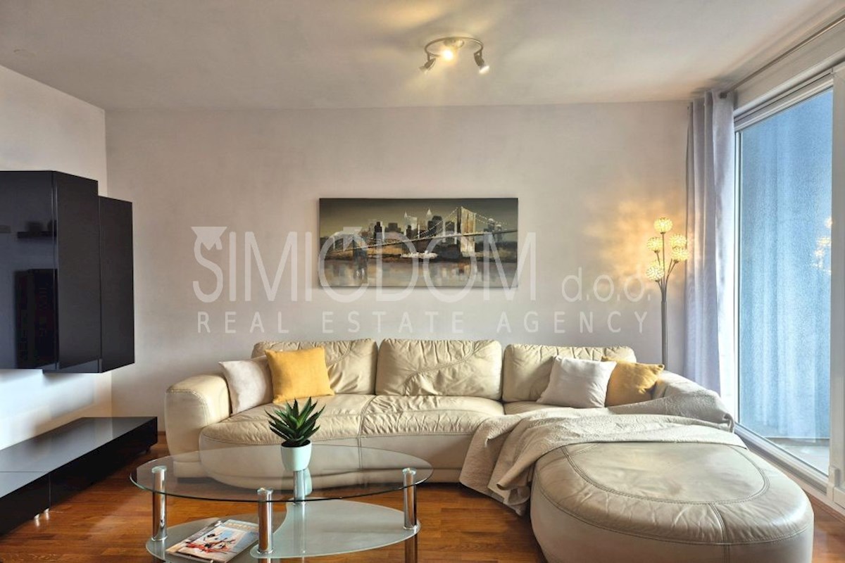 Apartma s pogledom na morje, Žnjan
