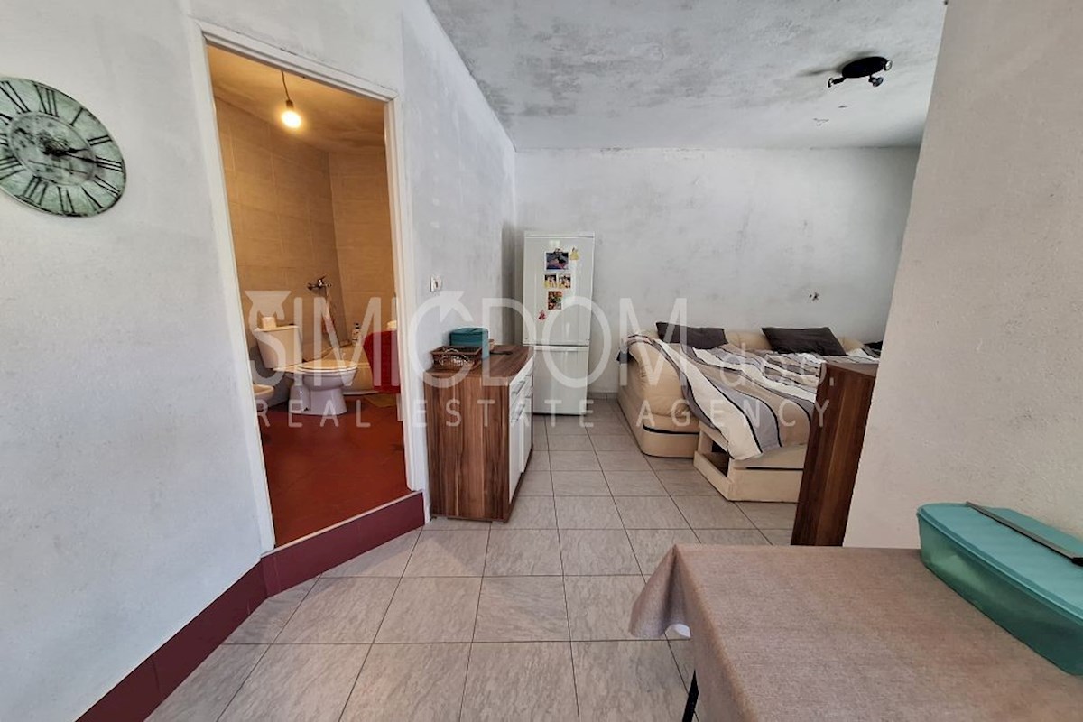 Kuća 150m od mora, Korčula