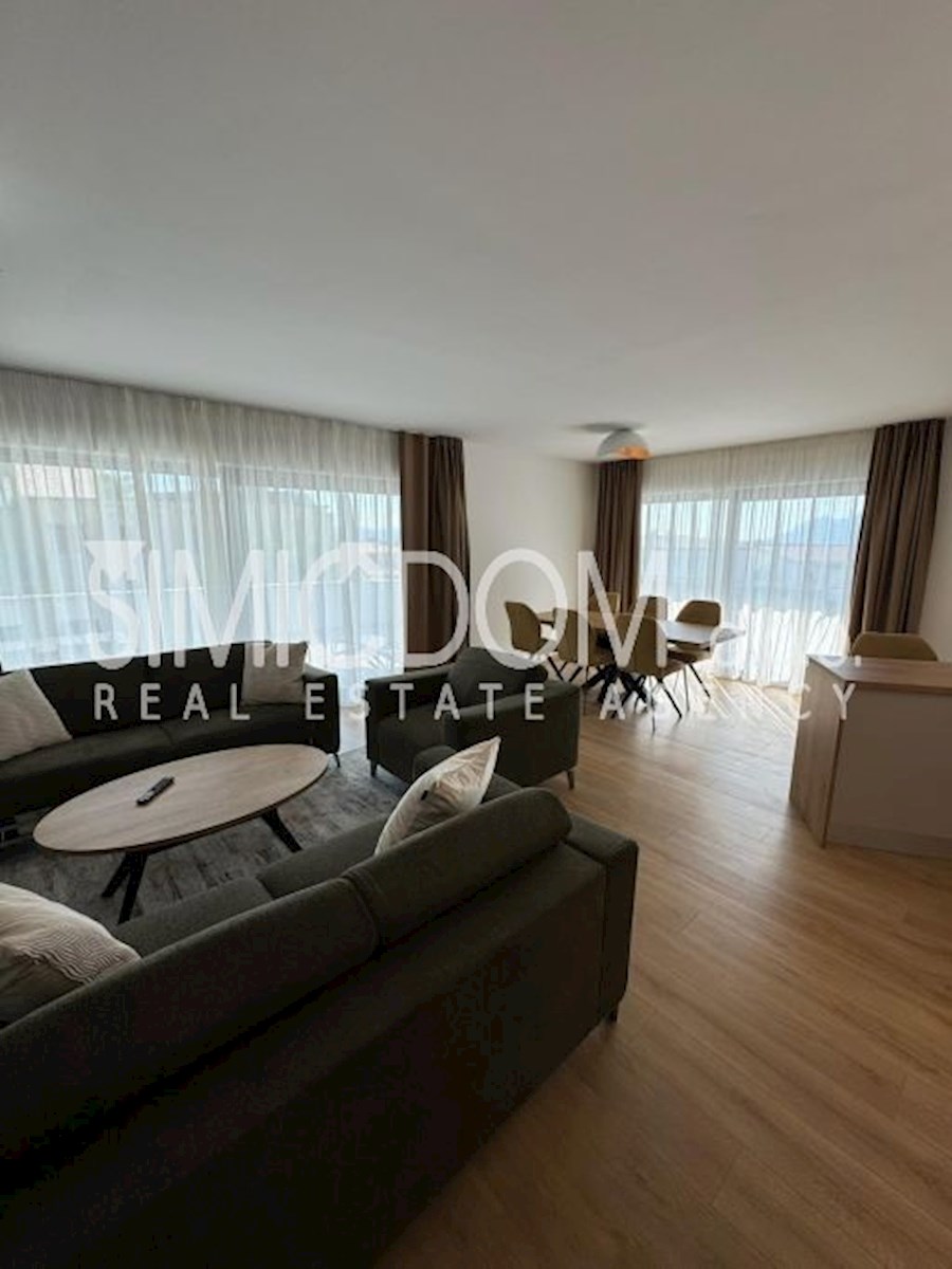 Opremljeno in opremljeno stanovanje, Baška Voda