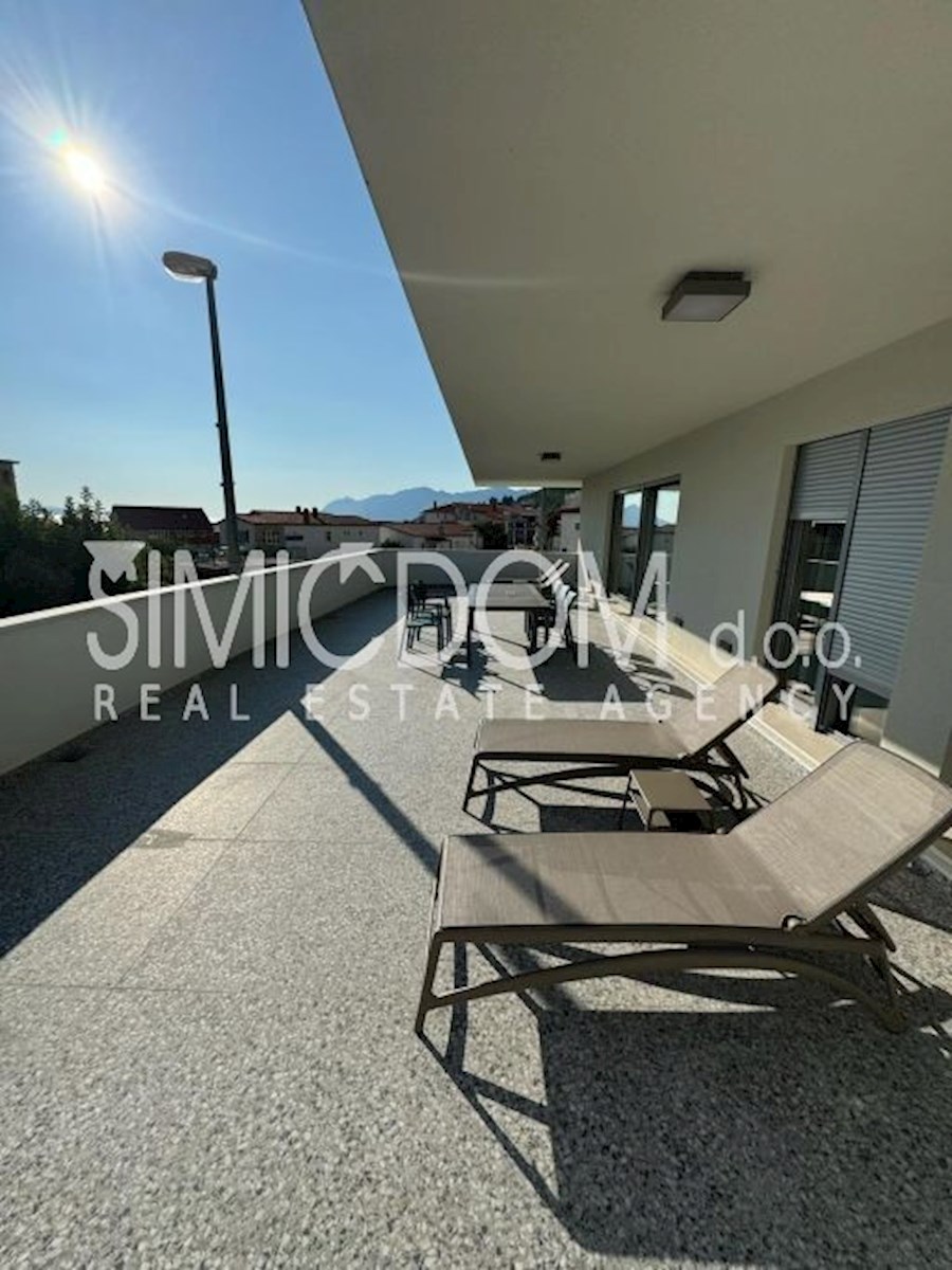 Opremljeno in opremljeno stanovanje, Baška Voda