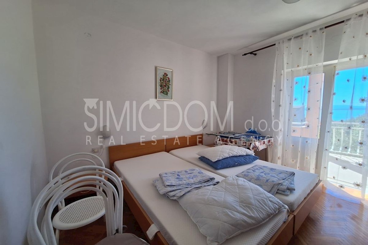 Stanovanjska hiša v bližini plaže, Makarska riviera