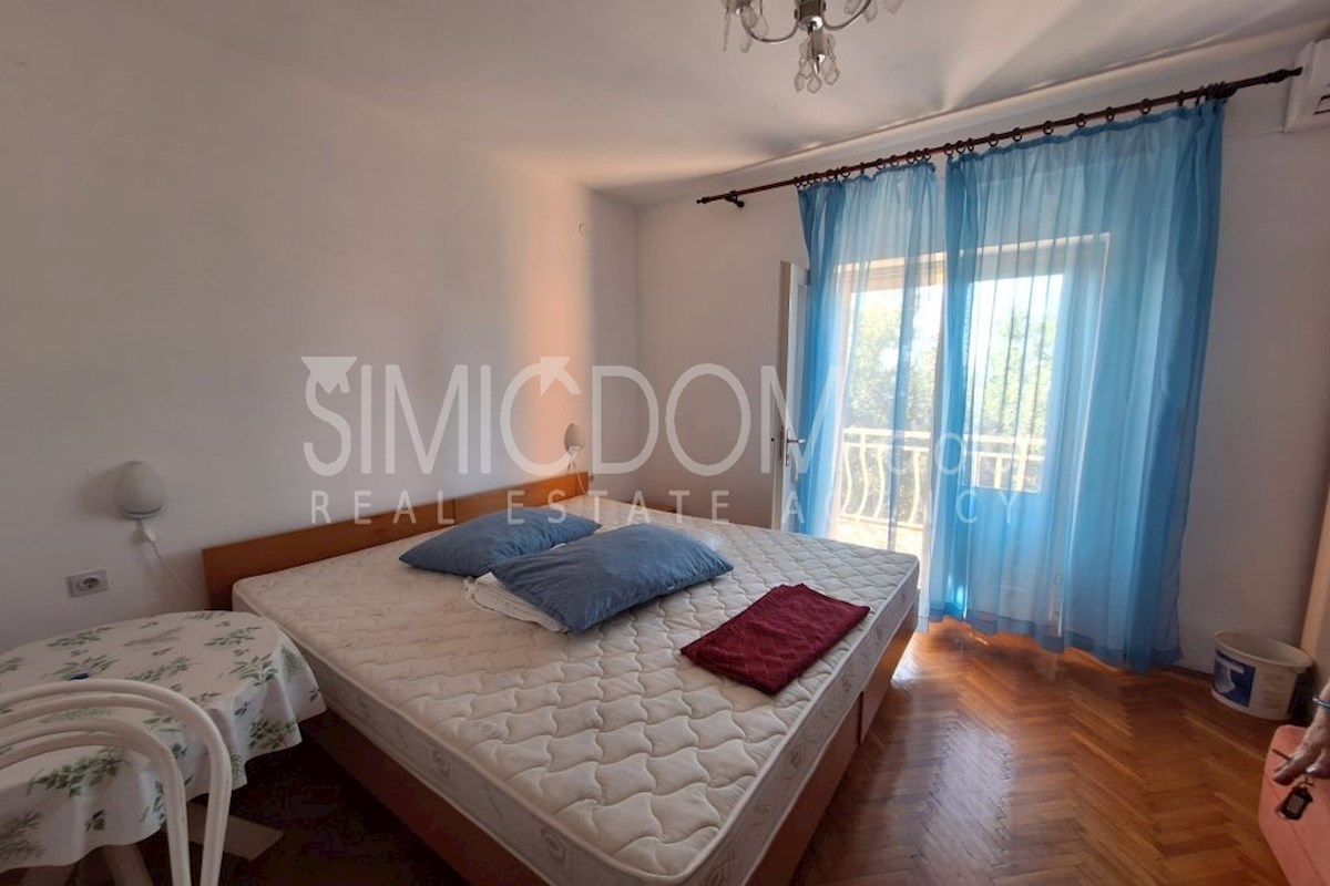 Stanovanjska hiša v bližini plaže, Makarska riviera