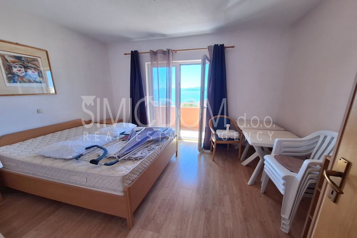 Stanovanjska hiša v bližini plaže, Makarska riviera