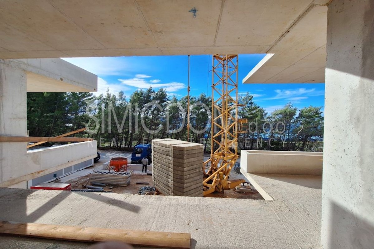 Dvosobno stanovanje v novogradnji, Omiš