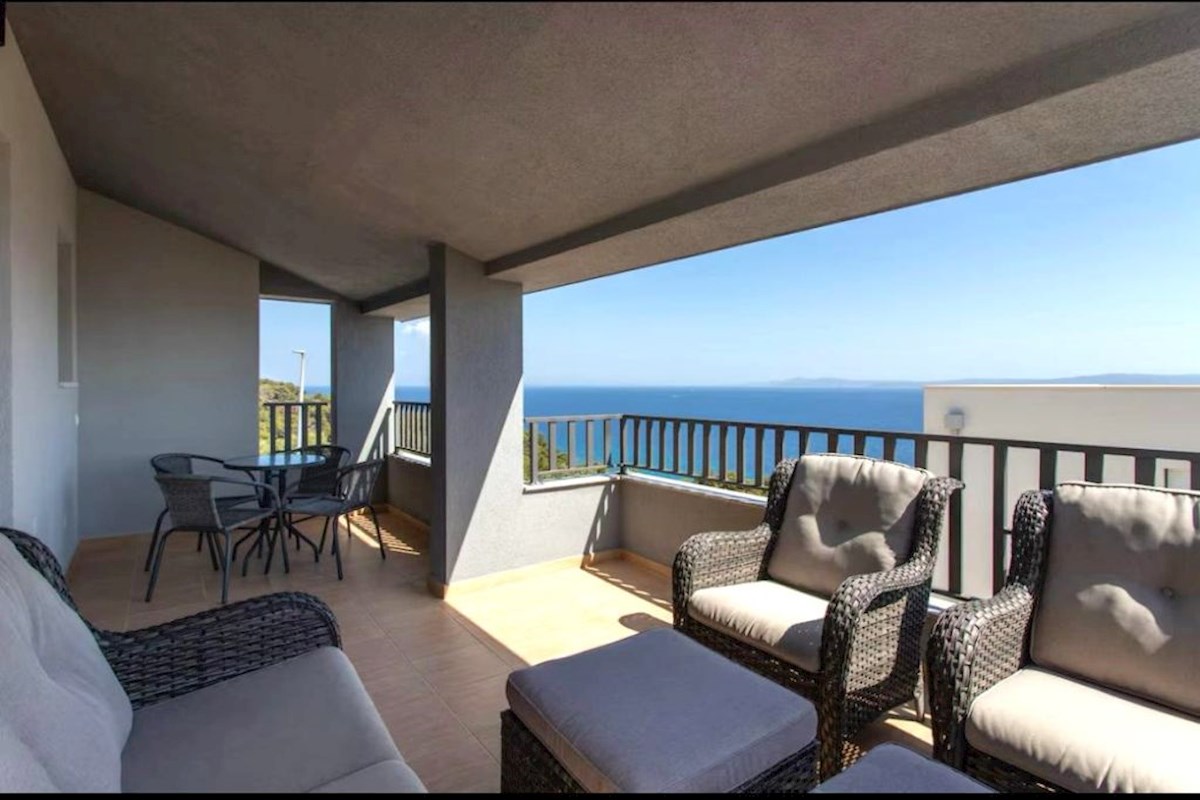 Samostojna opremljena hiša v bližini morja, Čiovo