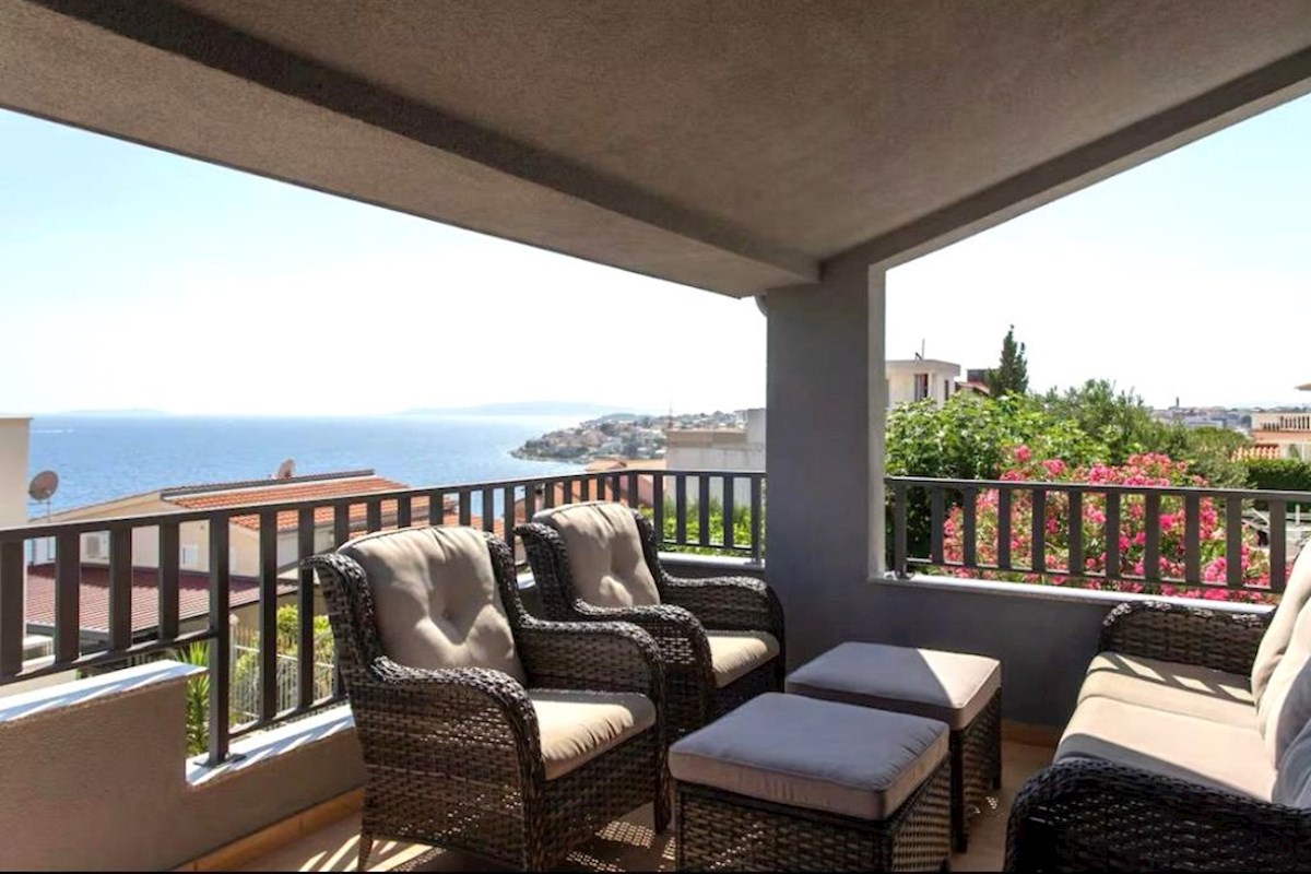 Samostojna opremljena hiša v bližini morja, Čiovo