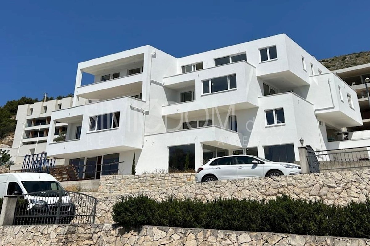 Penthouse v novogradnji, Seget