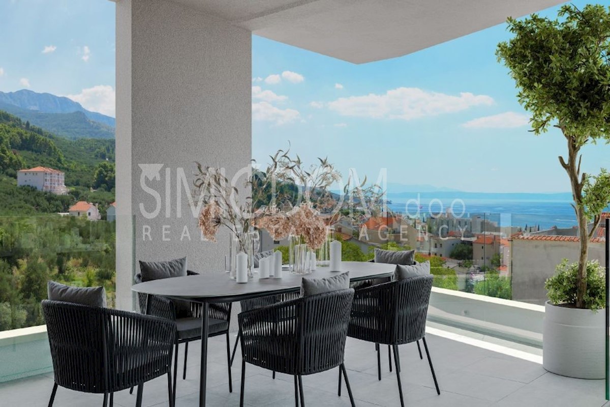 Penthouse s pogledom na morje, Tučepi