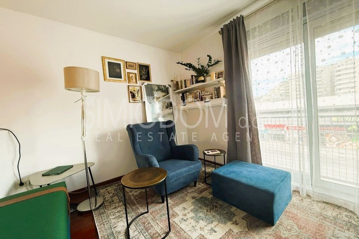 Moderna garsonjera na odlični lokaciji, Split
