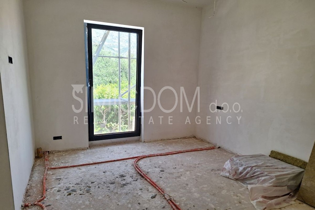 Stanovanje v središču Orebića, novogradnja