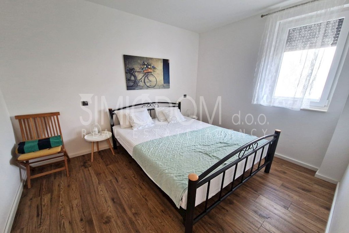 Opremljeno stanovanje v novogradnji, Grebaštica