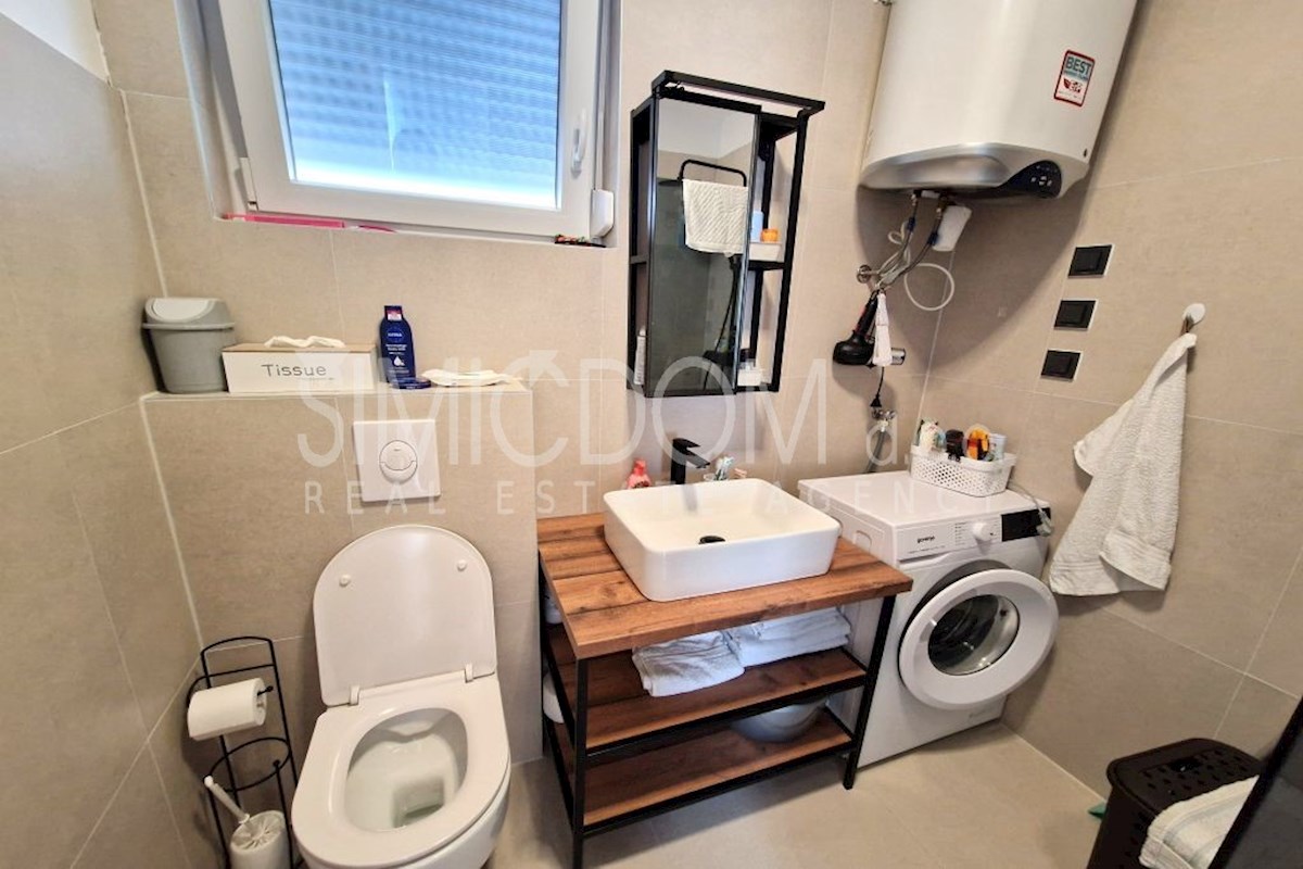 Opremljeno stanovanje v novogradnji, Grebaštica