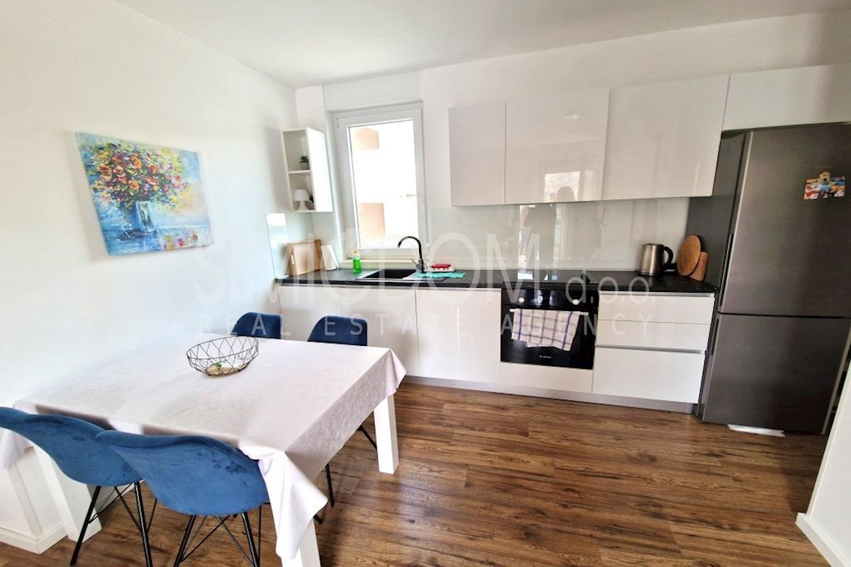 Opremljeno stanovanje v novogradnji, Grebaštica