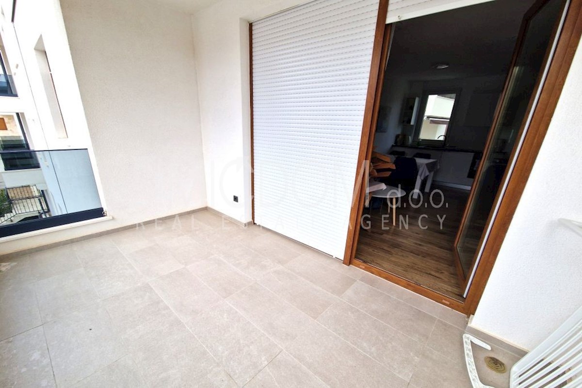 Opremljeno stanovanje v novogradnji, Grebaštica