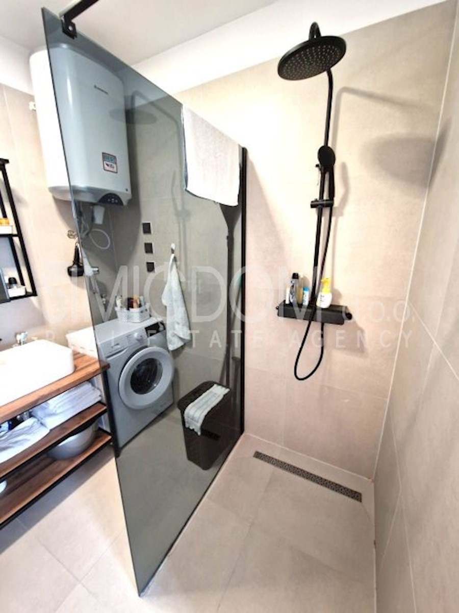 Opremljeno stanovanje v novogradnji, Grebaštica