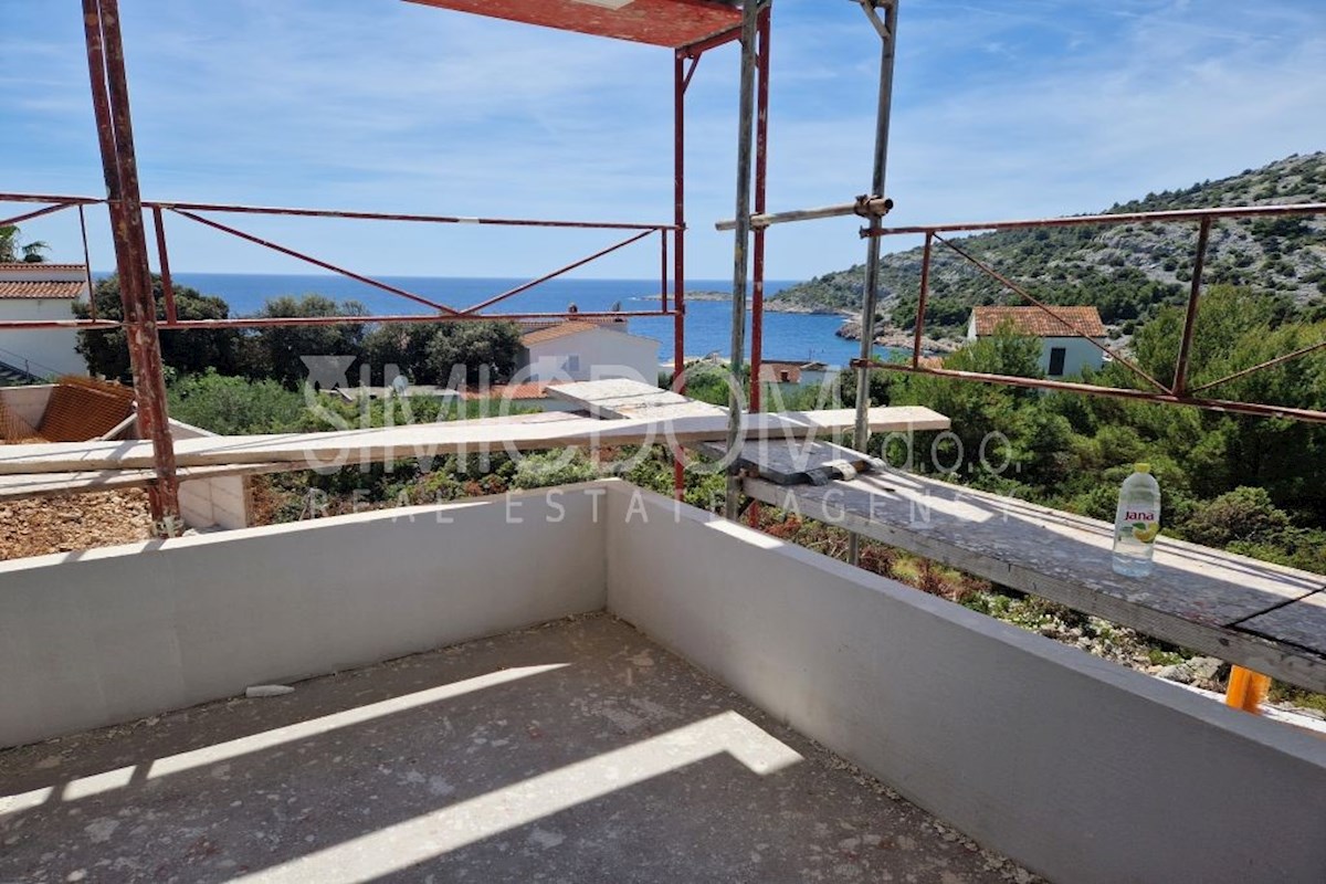 Novi apartma z zasebnim bazenom, Rogoznica