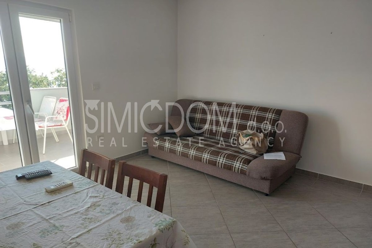 Apartma s pogledom na morje, Marušići