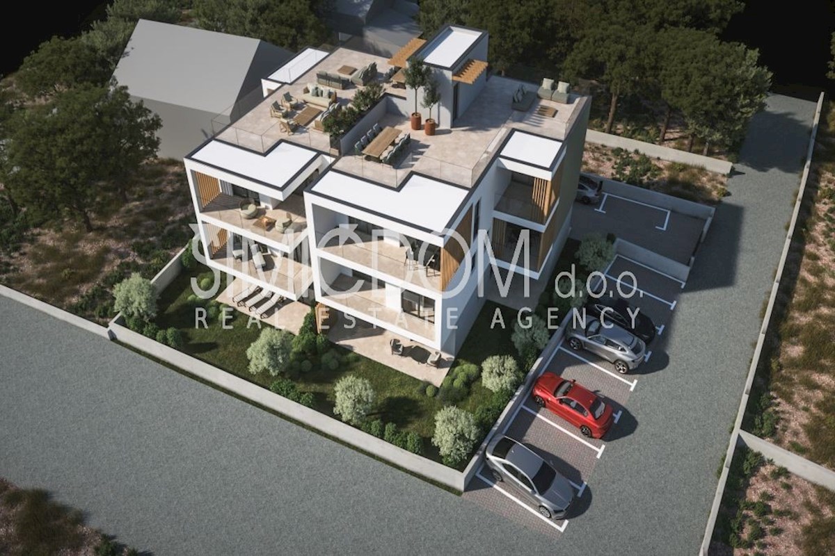 Nova stanovanja v bližini centra in plaže, Vodice