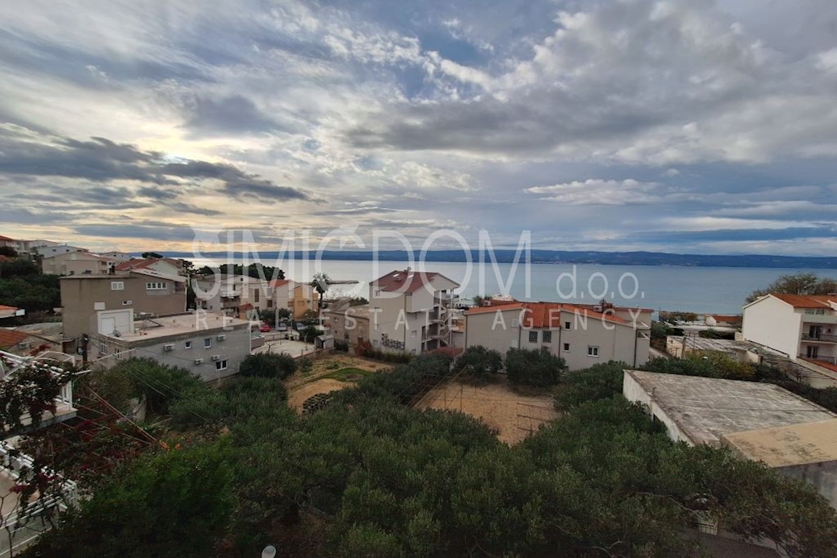 Čudovito stanovanje 110 m od morja, Duće