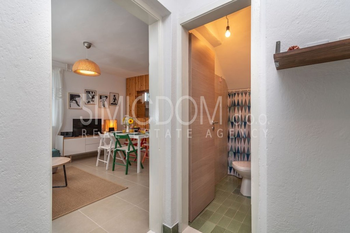 Hiša z razgledom na morje, Vinišće