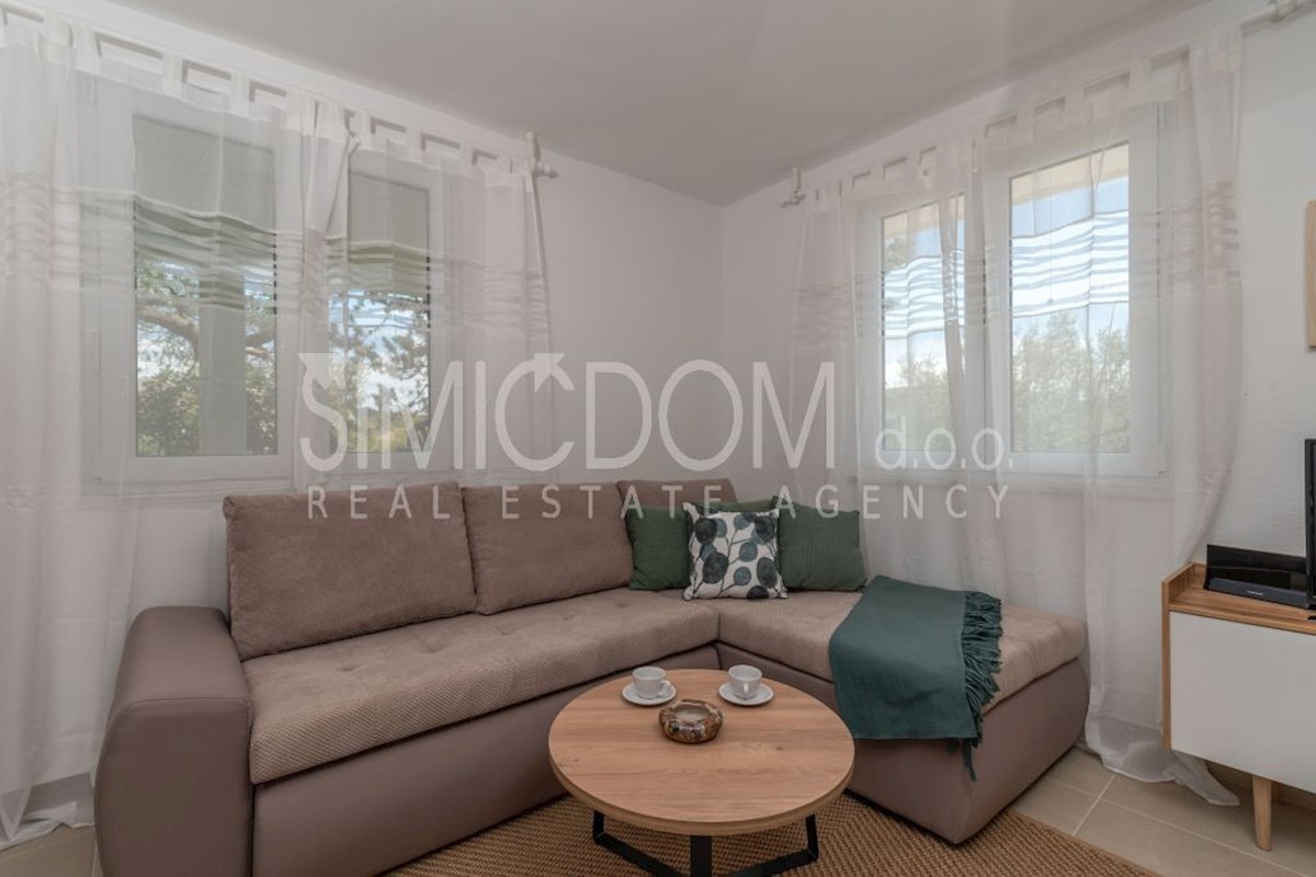 Hiša z razgledom na morje, Vinišće