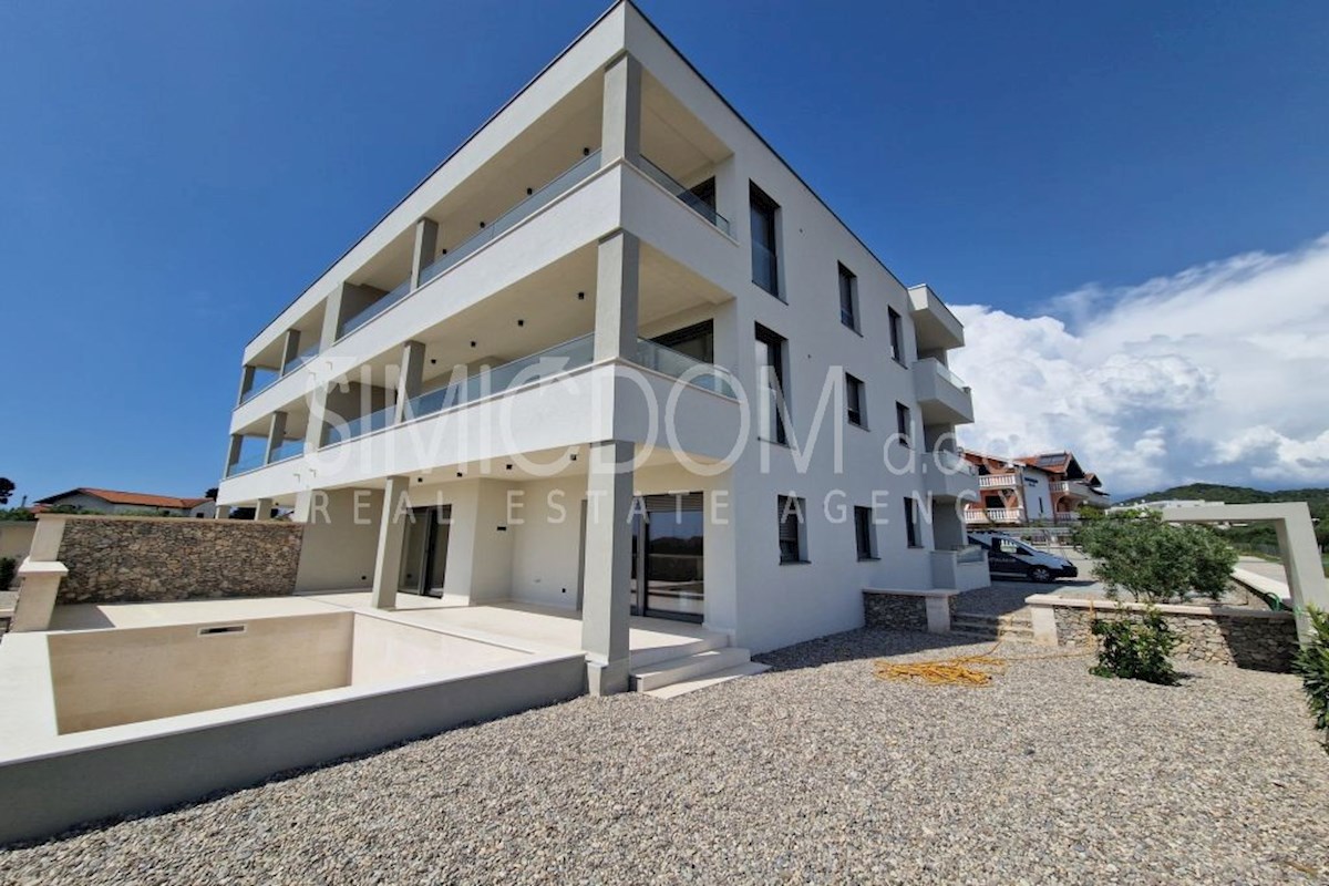 Penthouse s pogledom na morje v bližini plaže, Tribunj