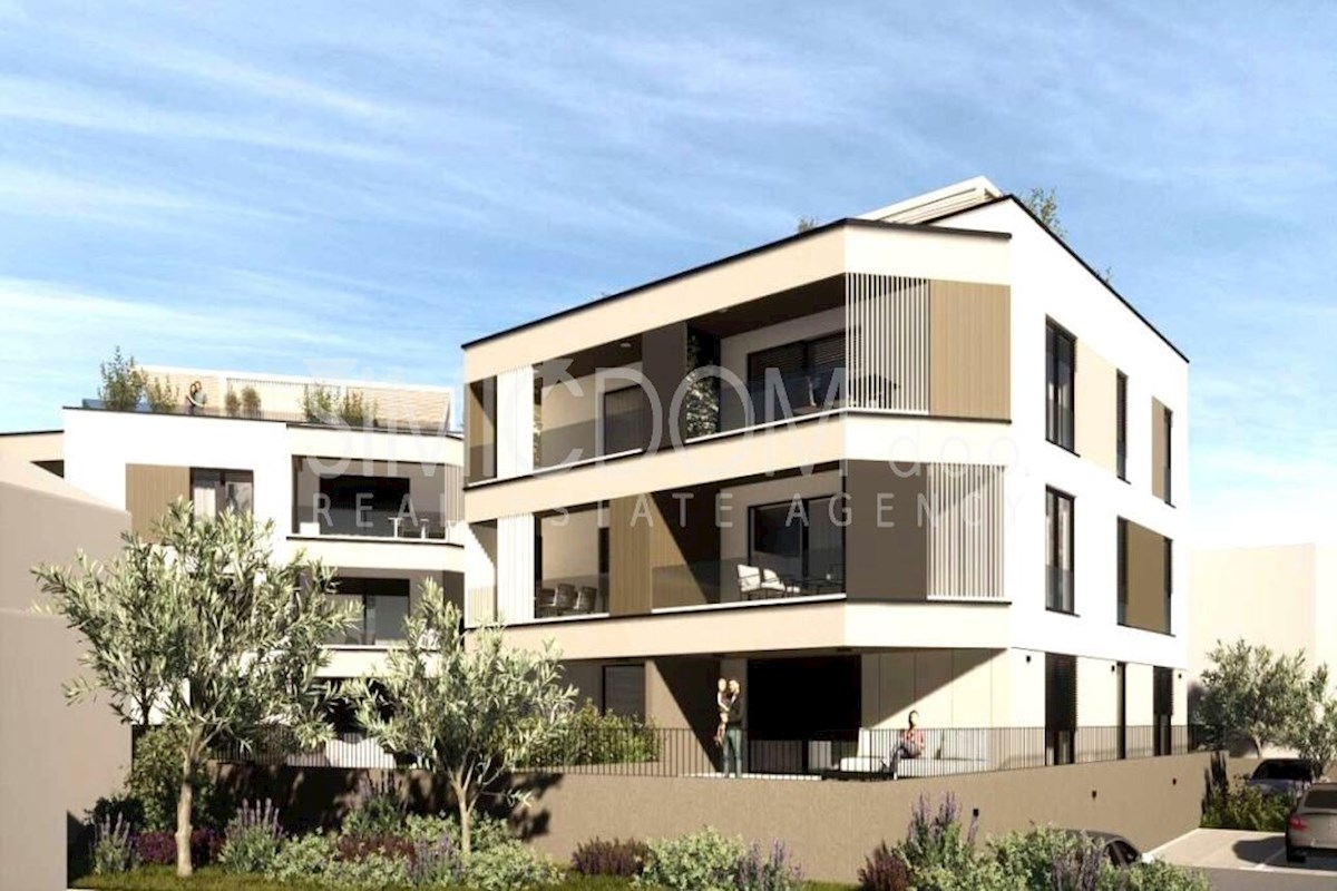 Novo stanovanje z vrtom 180m od plaže, Zadar