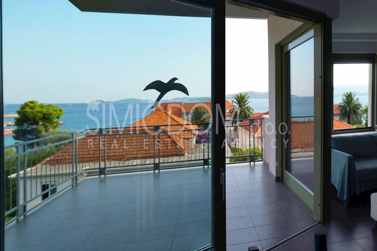 Dvoetažni apartma s pogledom, Orebić