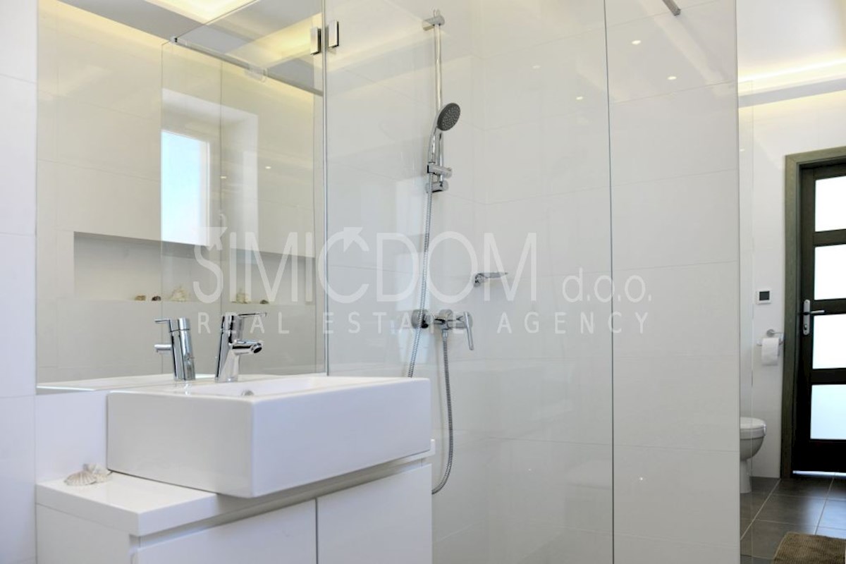 Dvoetažni apartma s pogledom, Orebić