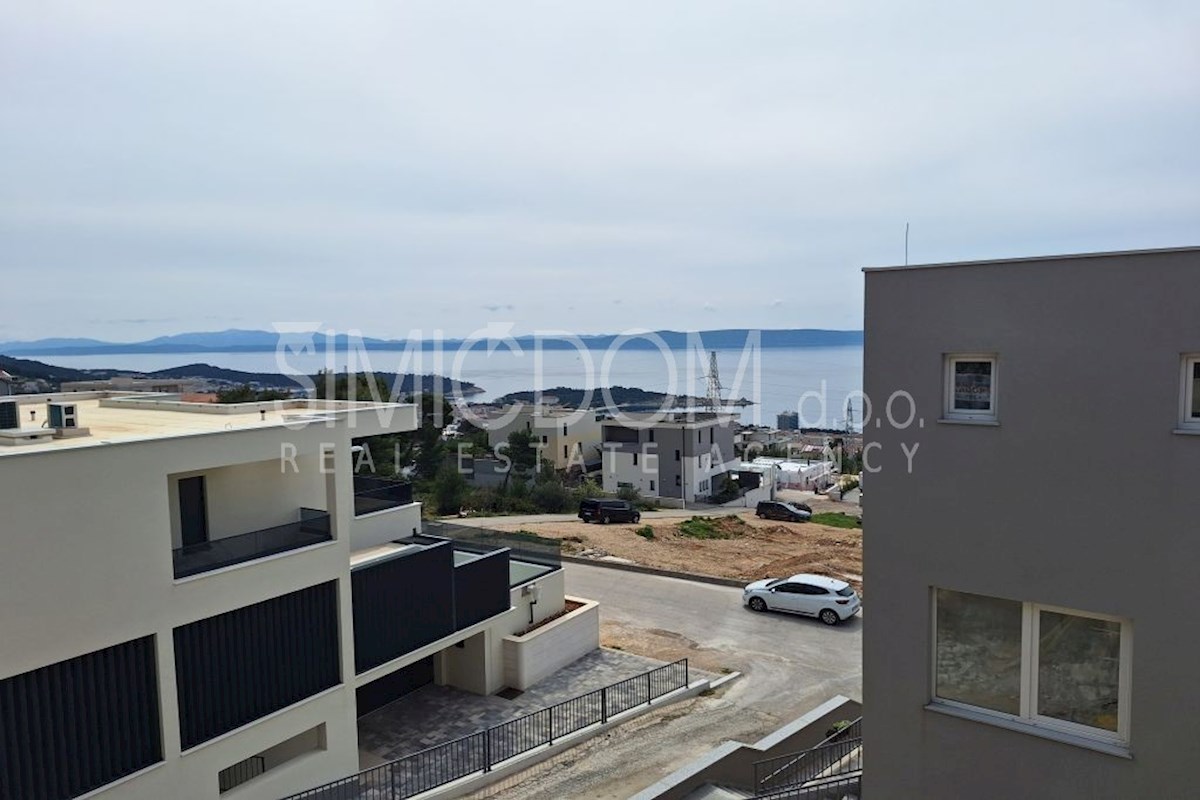 Apartma s pogledom na morje in mesto, Makarska