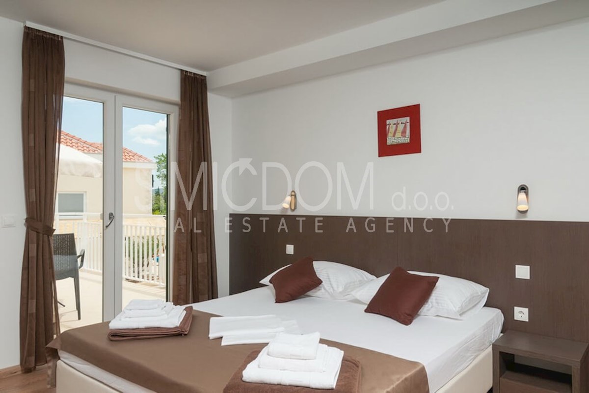 Očarljiva vila z bazenom, Brač
