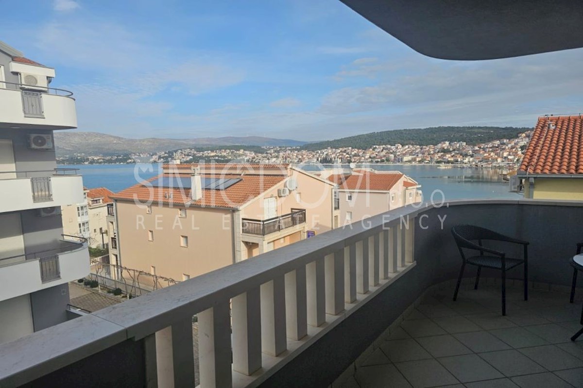 Opremljeno stanovanje le nekaj korakov od plaže, Čiovo