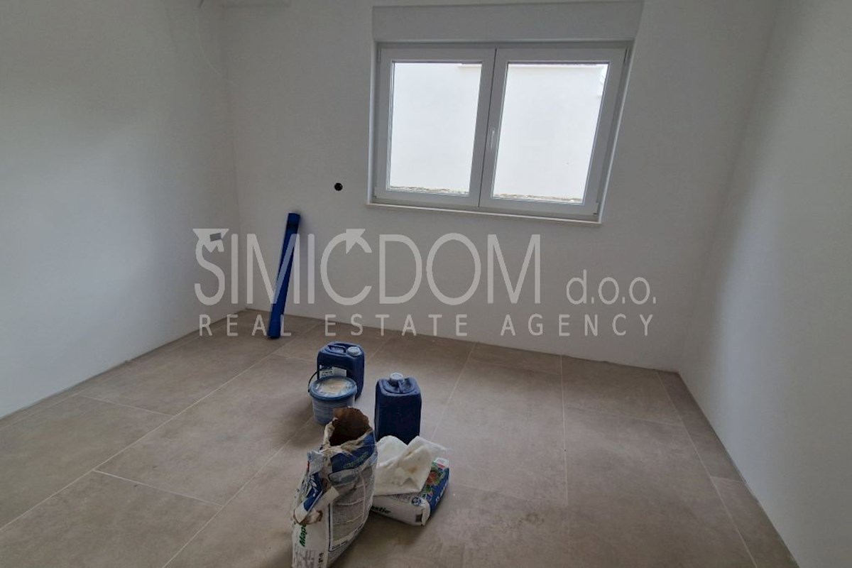 Prostorno trisobno stanovanje z razgledom, Čiovo