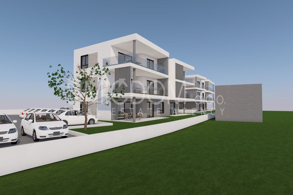 Prostoren apartma v bližini plaže in centra, Tribunj