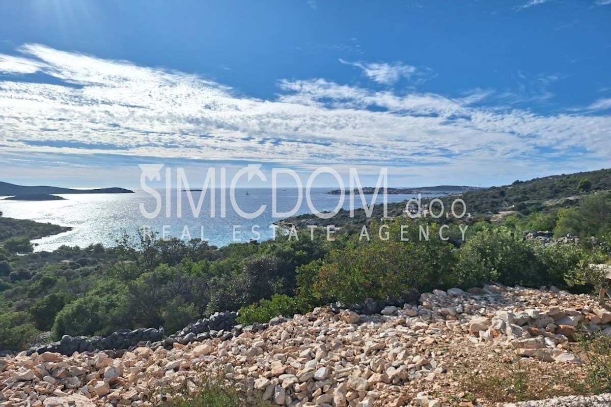 Kmetijsko zemljišče z razgledom, Sevid