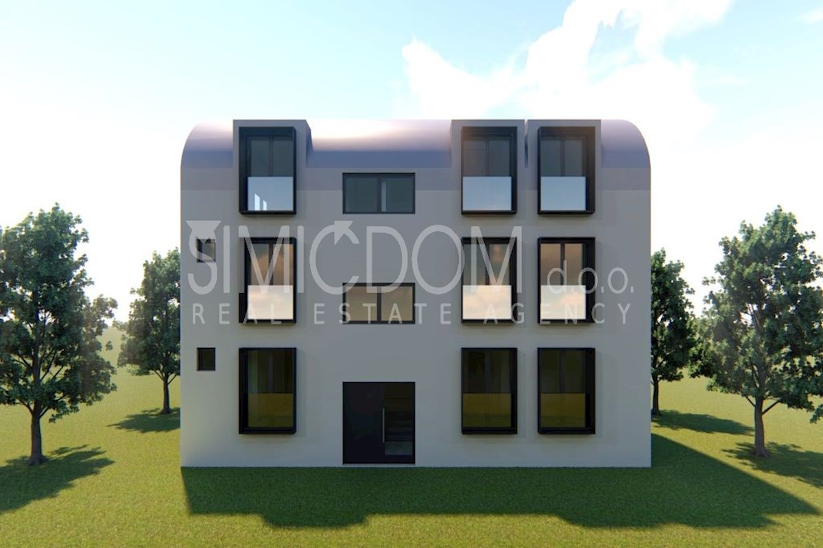 Sodoben trisobni penthouse, Pirovac