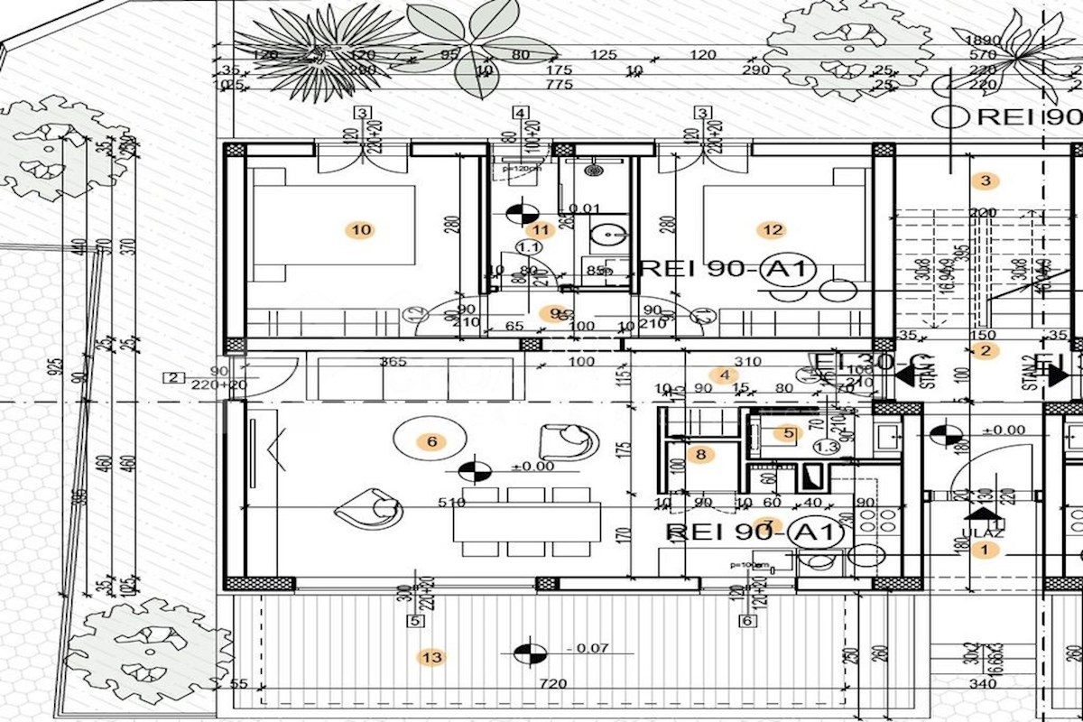Apartma z dvoriščem v bližini plaže, Rogoznica