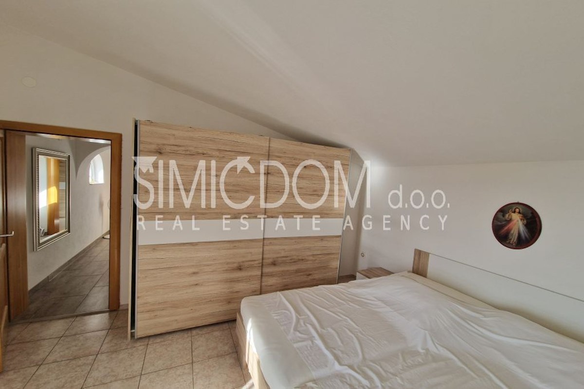 Hiša s čudovitim pogledom na morje, Čiovo