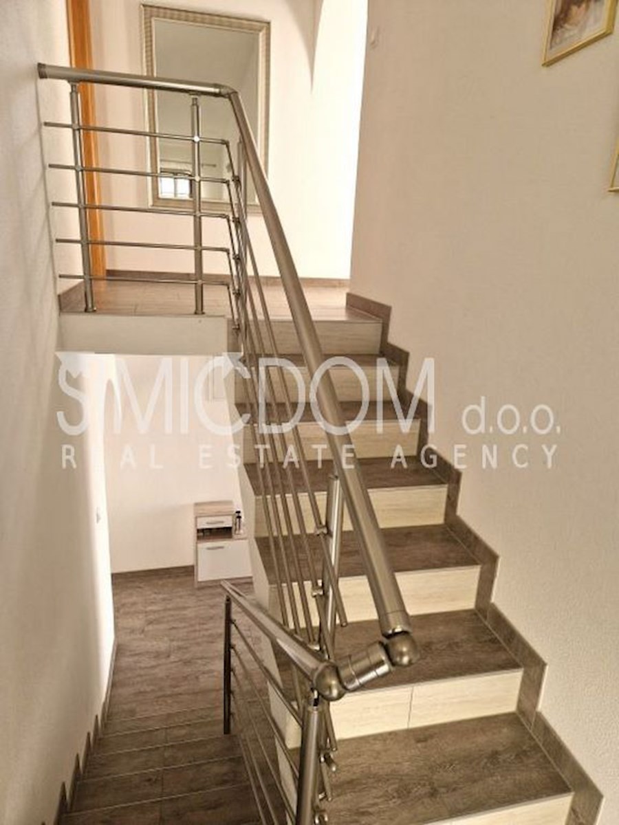 Hiša s čudovitim pogledom na morje, Čiovo