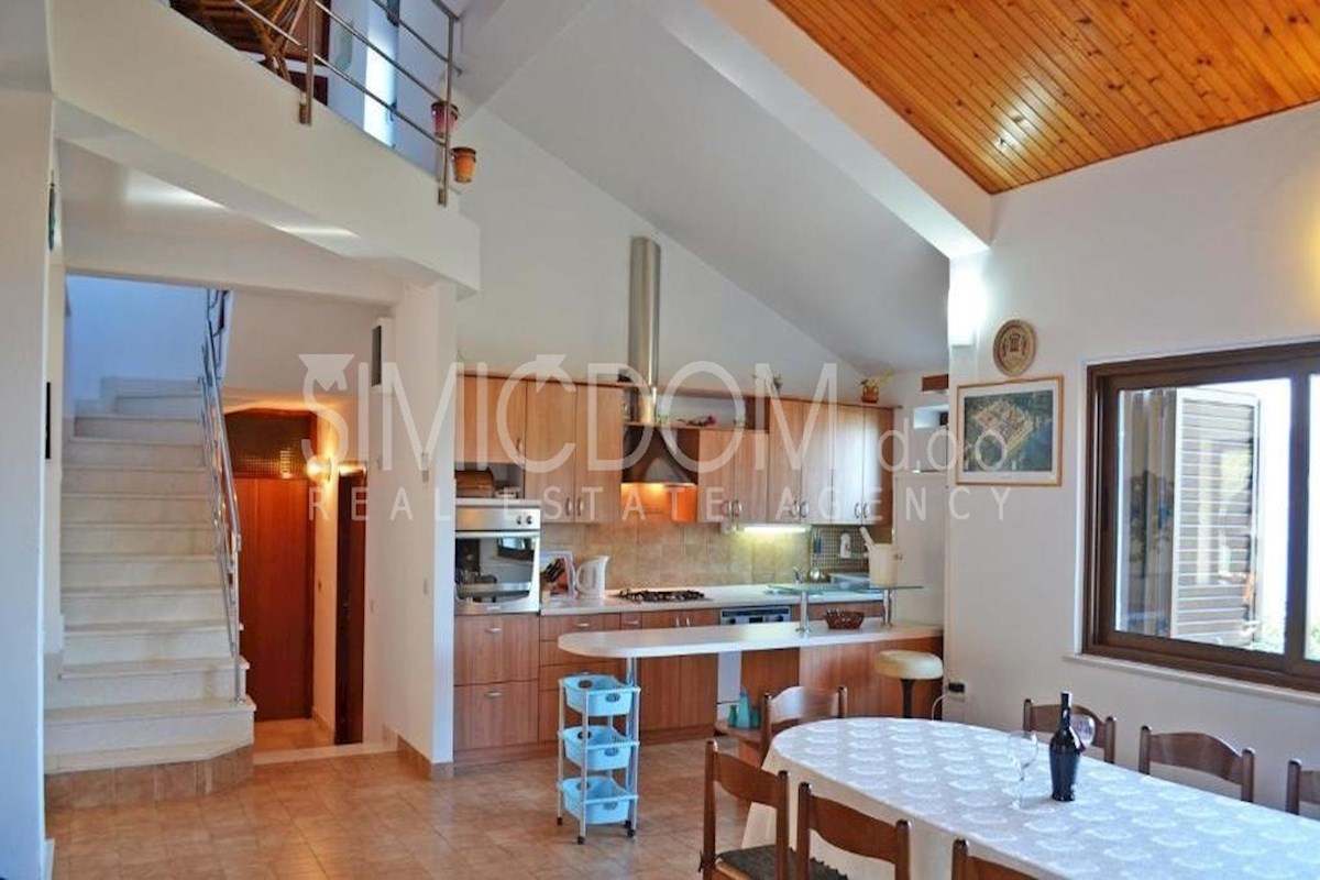 Hiša blizu morja, Čiovo