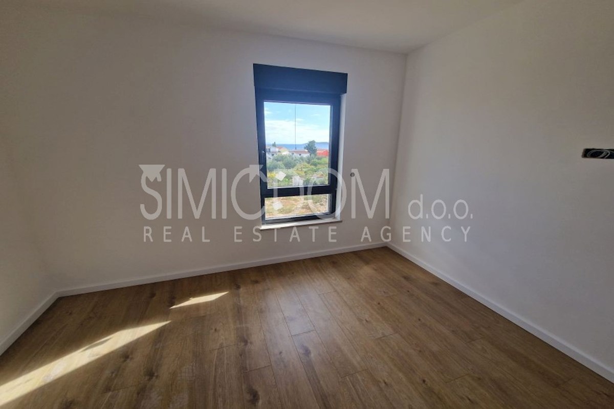 Trosobno stanovanje v bližini plaže in centra, Tribunj