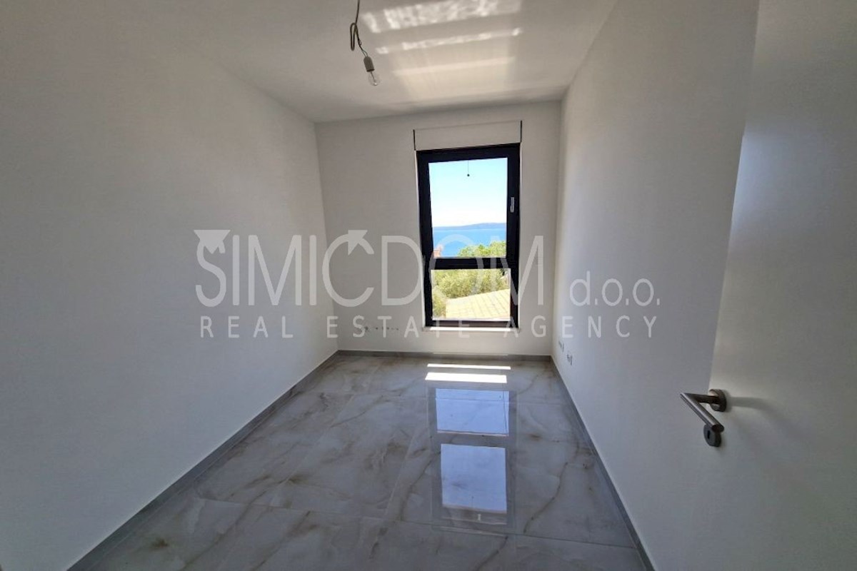 Vrhunski penthouse z razgledom in bazenom, Čiovo