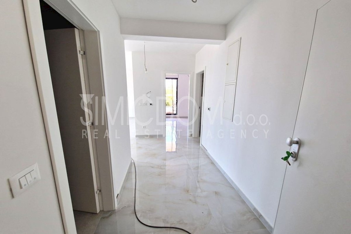 Vrhunski penthouse z razgledom in bazenom, Čiovo