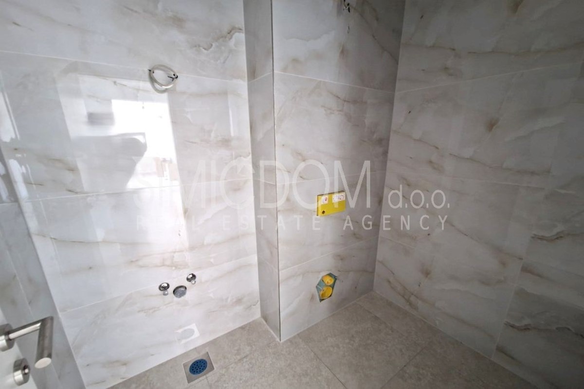 Vrhunski penthouse z razgledom in bazenom, Čiovo