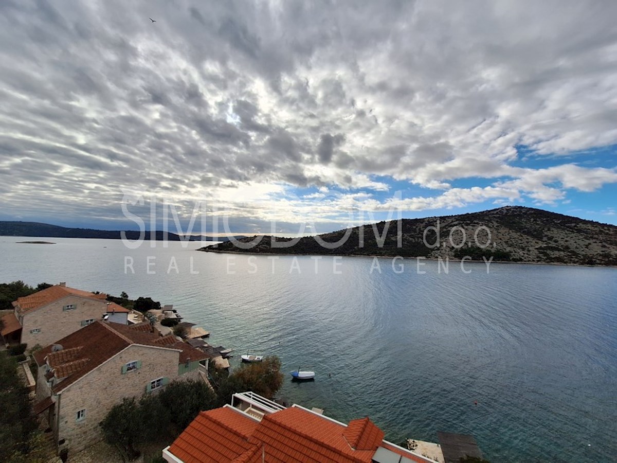 Stanovanje druga vrsta do morja, Marina