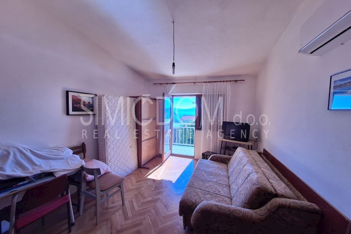 Hiša z dvema apartmajema, Makarska riviera