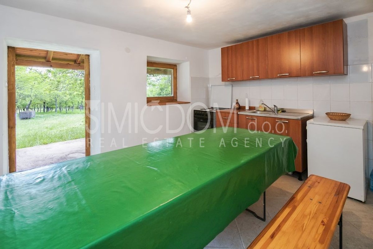 Čudovita nepremičnina v Liki, naprodaj