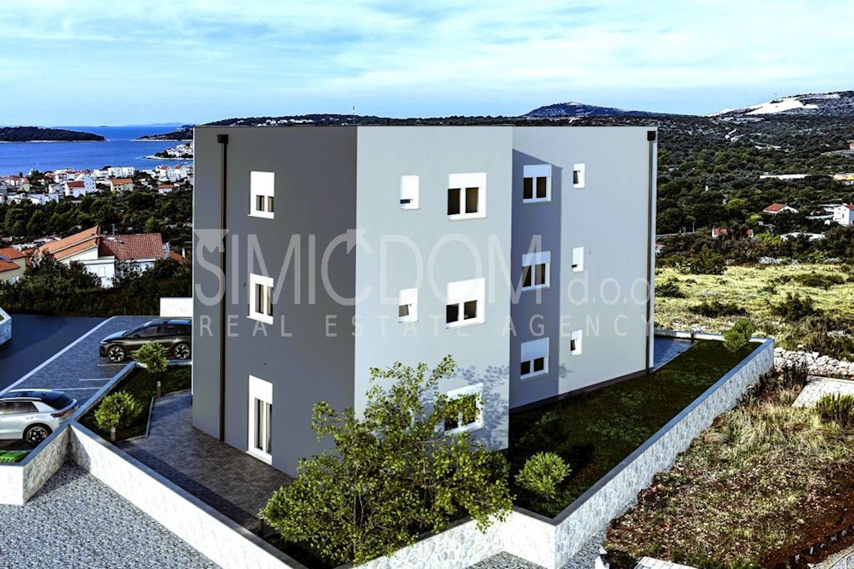 Dvosobno stanovanje z razgledom na morje, Rogoznica