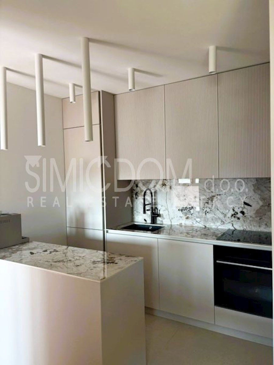 Ekskluzivno stanovanje v bližini centra Splita